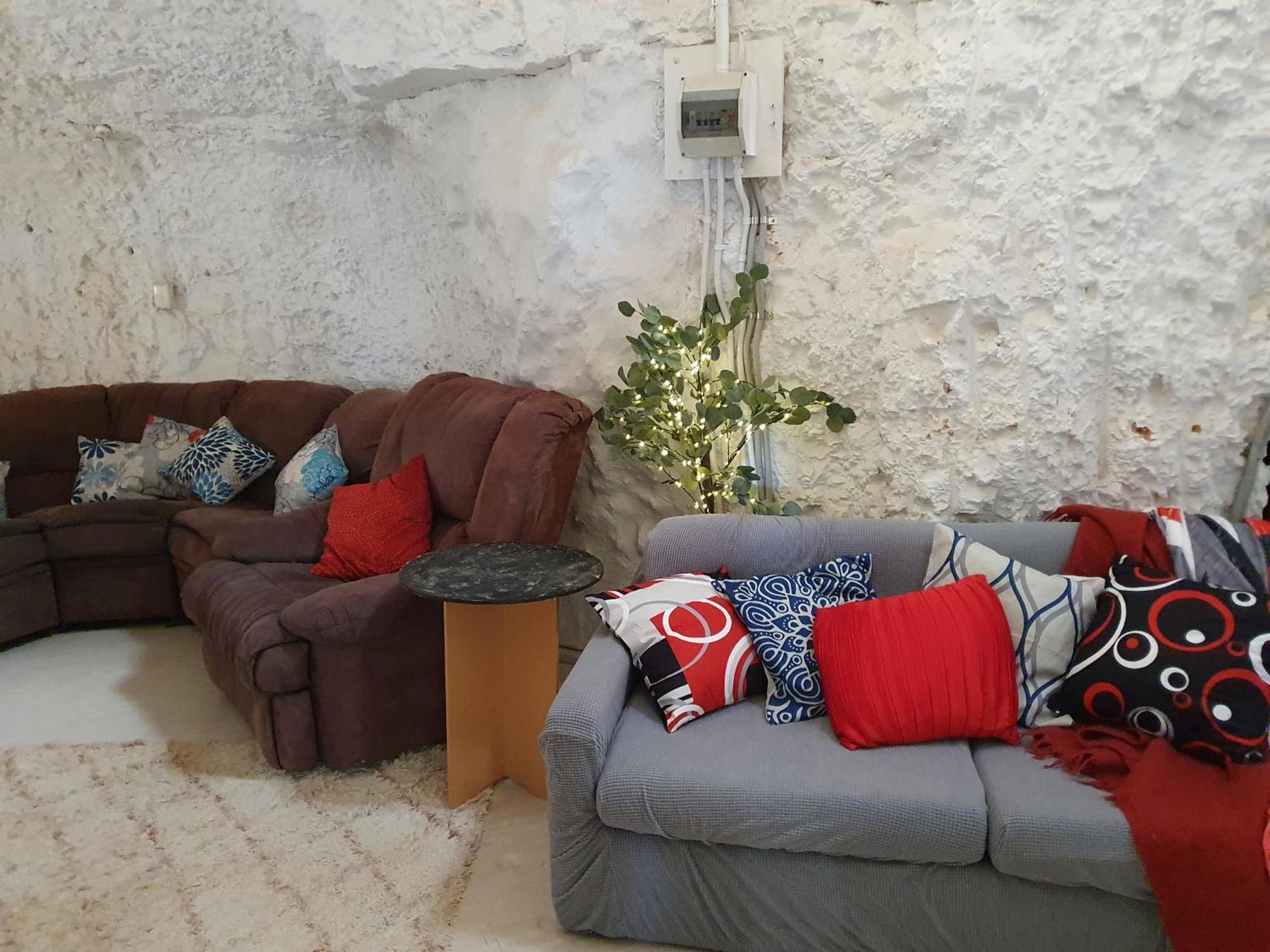 Fossickers Den Dugout Accommodation White Cliffs Bagian luar foto